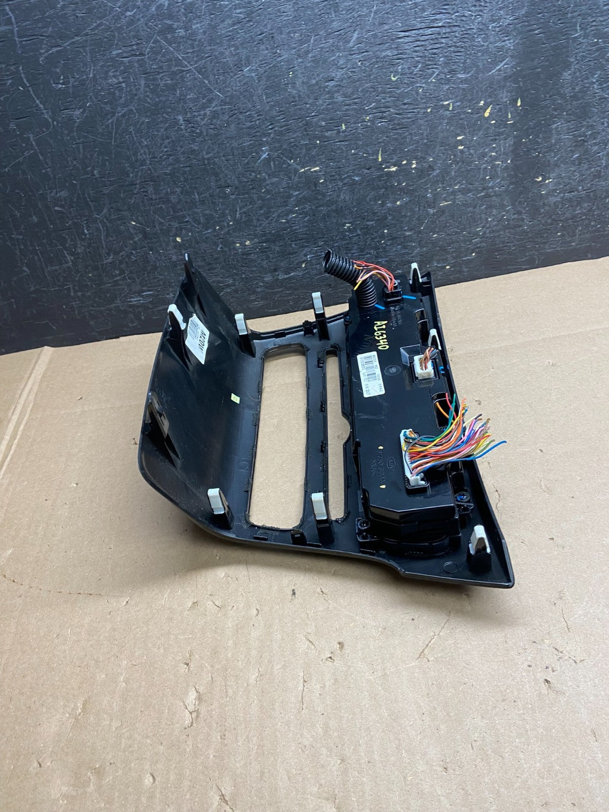 2014 2015 2016 Kia Cadenza AC Heat Temperatue Climate Control Switch AI6340 DG4
