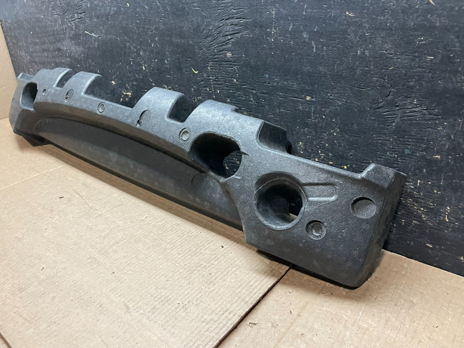 2010-2015 Jaguar XJ XJL Front Bumper Absorber Energy Impact  OEM y9454 DG1