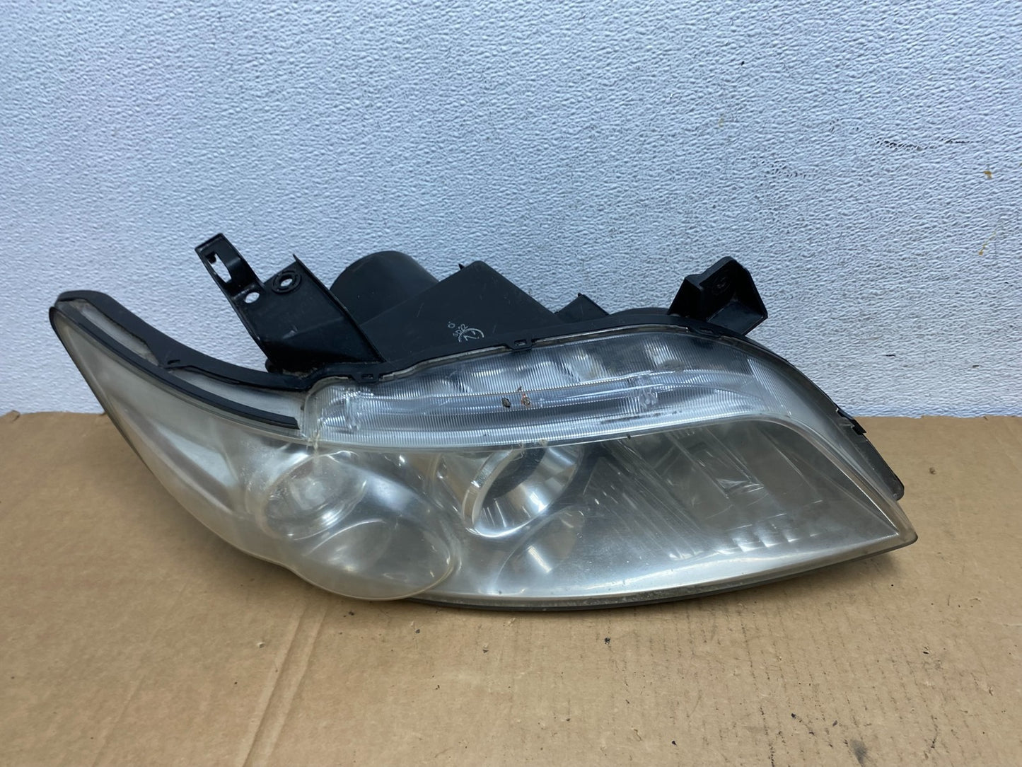2004 to 2008 Infiniti Fx35 Hid Xenon Right Passenger Rh Headlight AD2673 DW0