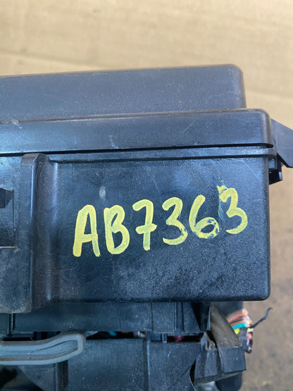 2009 2010 Jeep Commander Grand Cherokee Tipm Fuse Box Relay Panel Oem AB7363 DG7