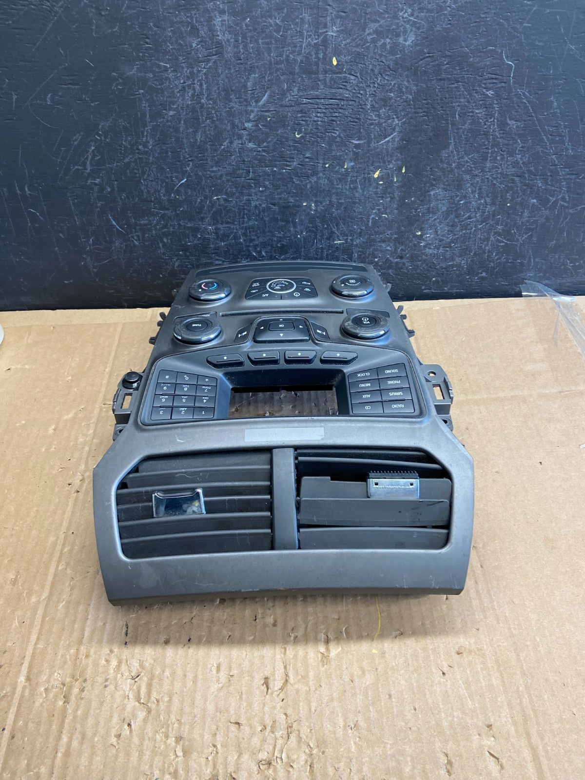2014 2015 Ford Explorer Radio Climate Control Trim Bezel Panel ad2313 DG3