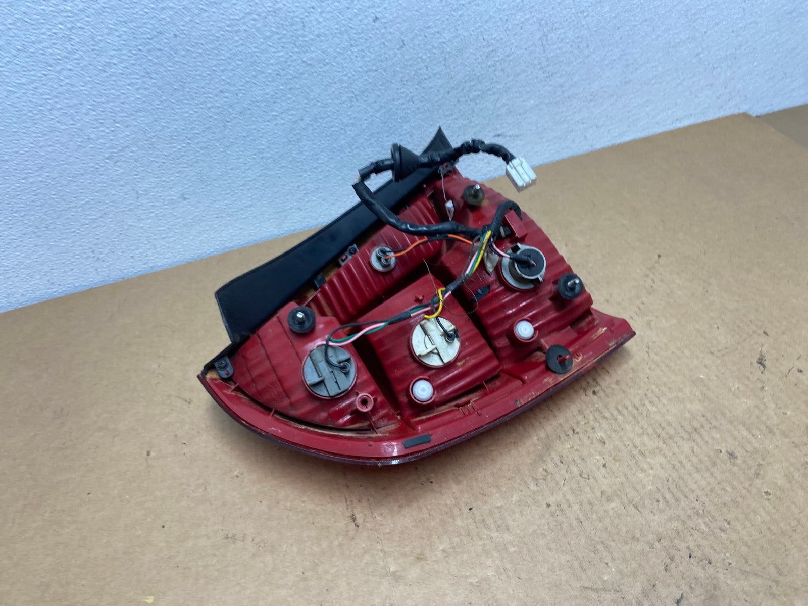 2006-2011 Hyundai Accent Sedan Right Passenger Side Rh Tail Light OEM AC2892 LK4