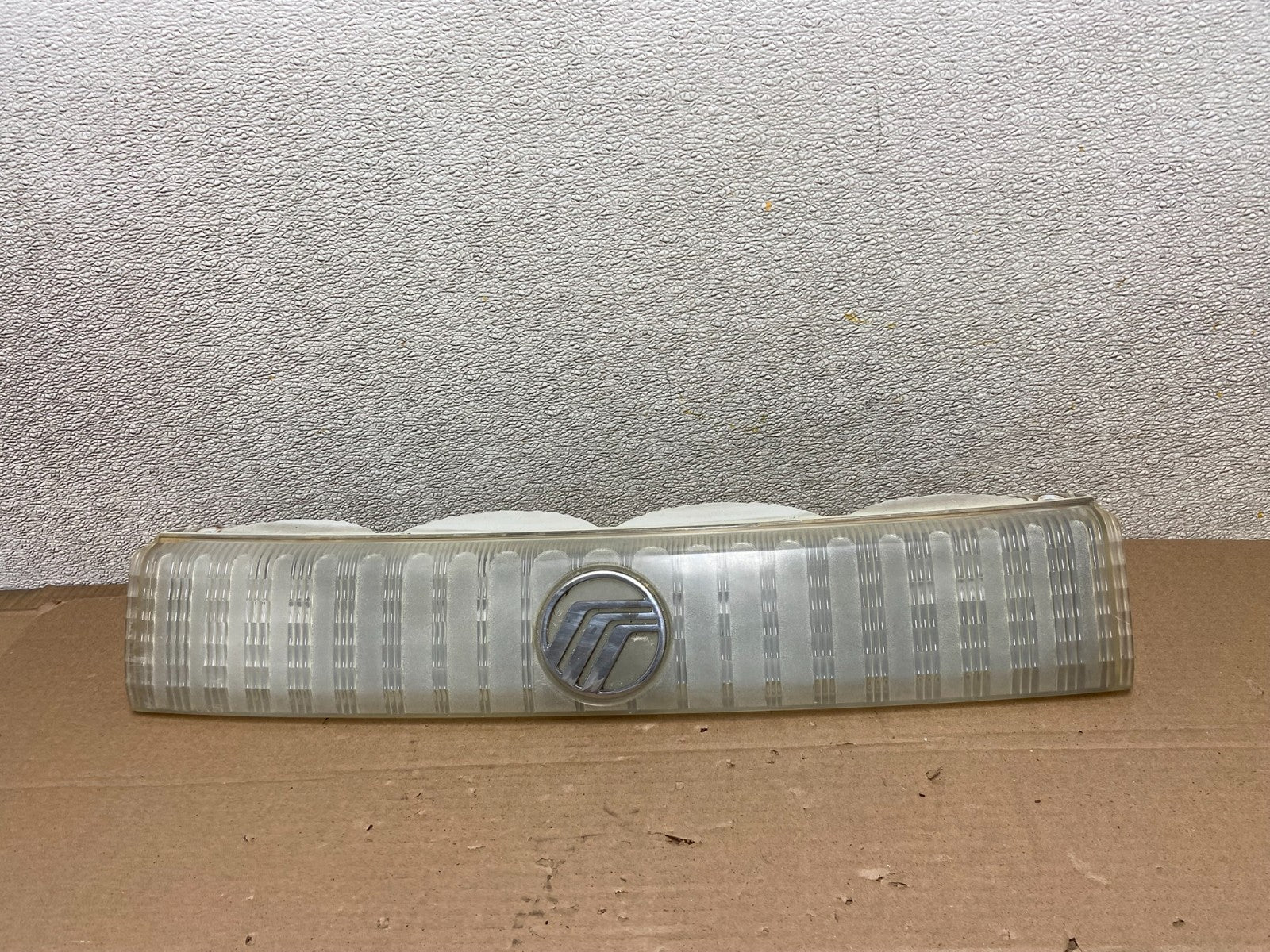 1993 - 1995 Mercury Sable Left Driver LH Side Tail Light AB13420