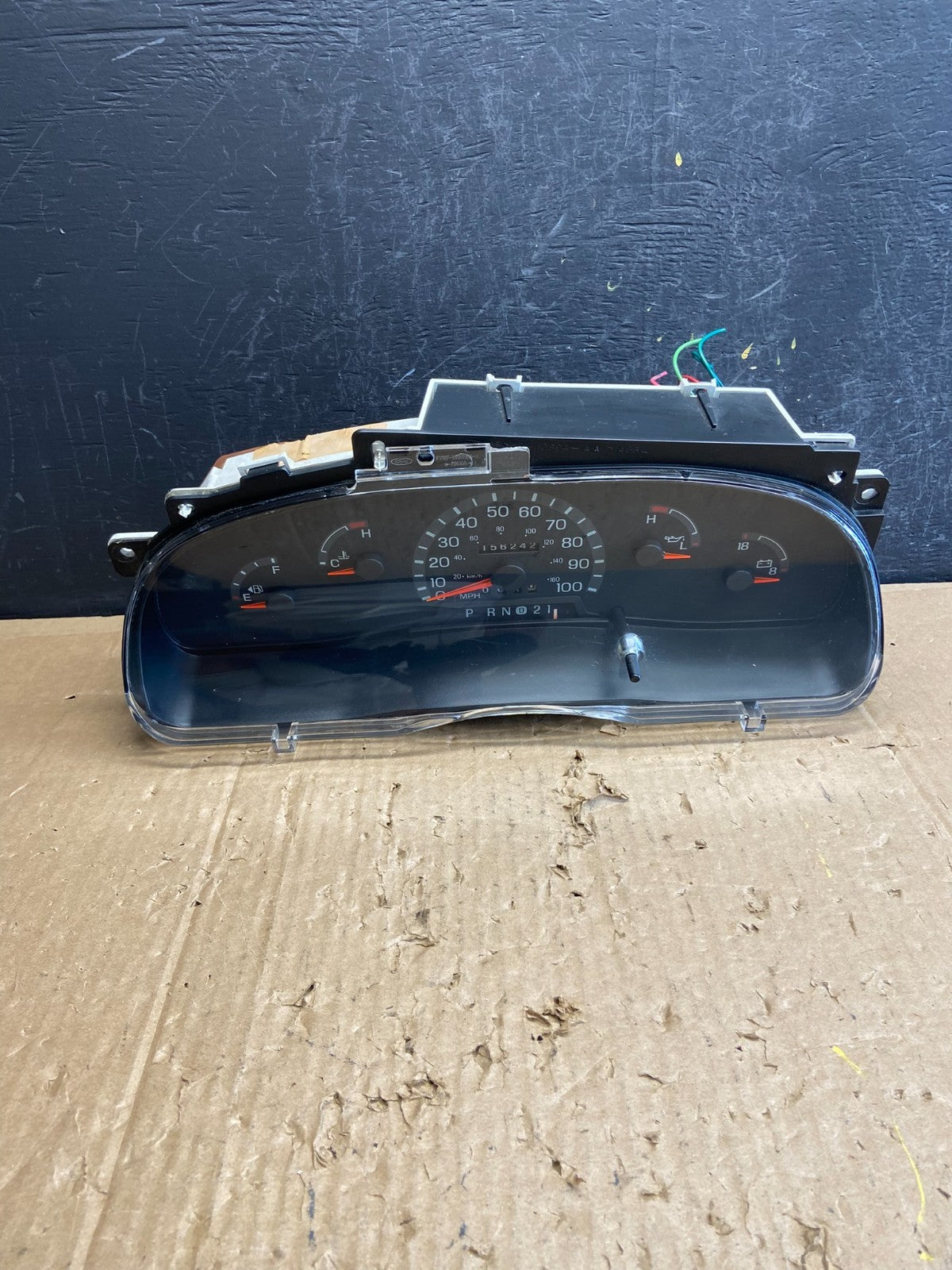1998 Ford E150 E250 E350 Gauge Speedometer Cluster ad6919 DG0