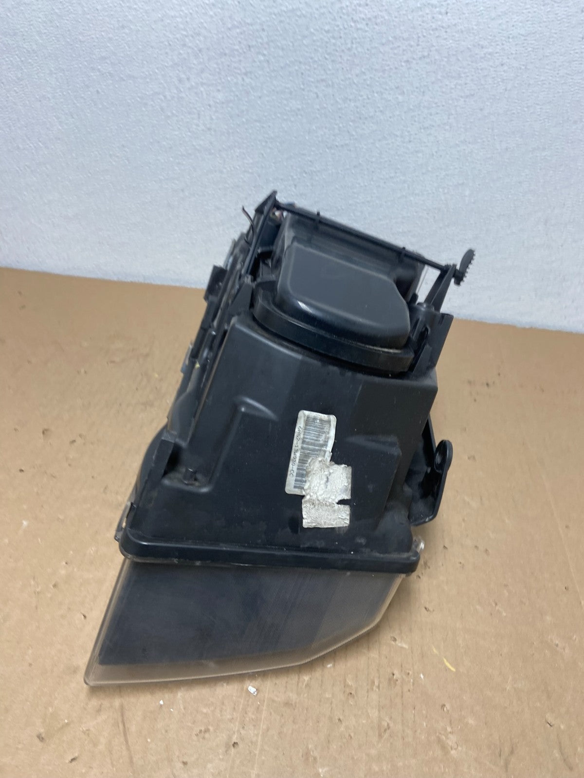 2008-2012 Land Rover LR2 Left Driver LH Side Halogen Headlight Oem AB6522 DW7