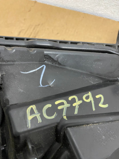 2009 2010 2011 Honda Pilot Left Driver LH Halogen Headlight AC7792 DW10