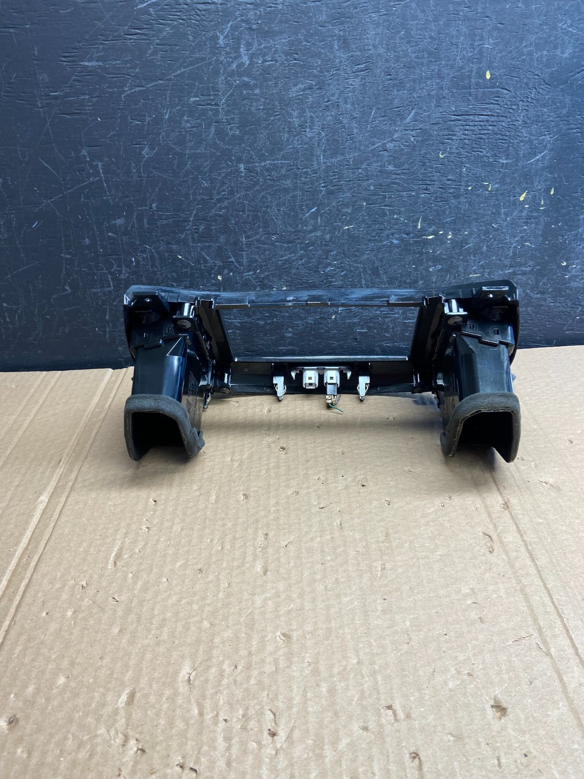 2011 to 2014 Nissan Juke Center Console Radio Bezel Trim af6182 DG3