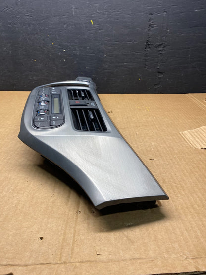 2005 to 2010 Honda Odyssey  Radio Climate Control Dash Trim Bezel H8002 DG12