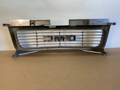1998 to 2004 GMC Sonoma Front Grill Grille AG29093