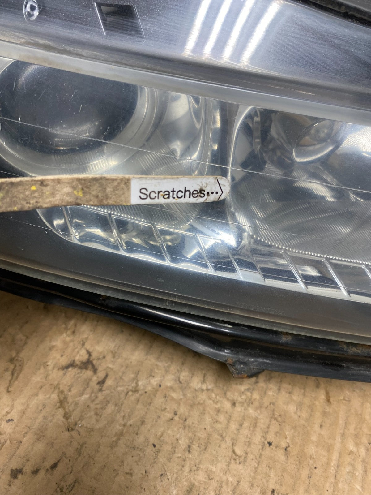 2004 2005 2006 Acura TL Headlight Right Passenger Side Xenon HID AC7776 DW3