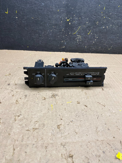 1989 to 1991 Oldsmobile 88 Eighty Eight Climate Controls 16036854 U4839 PS0