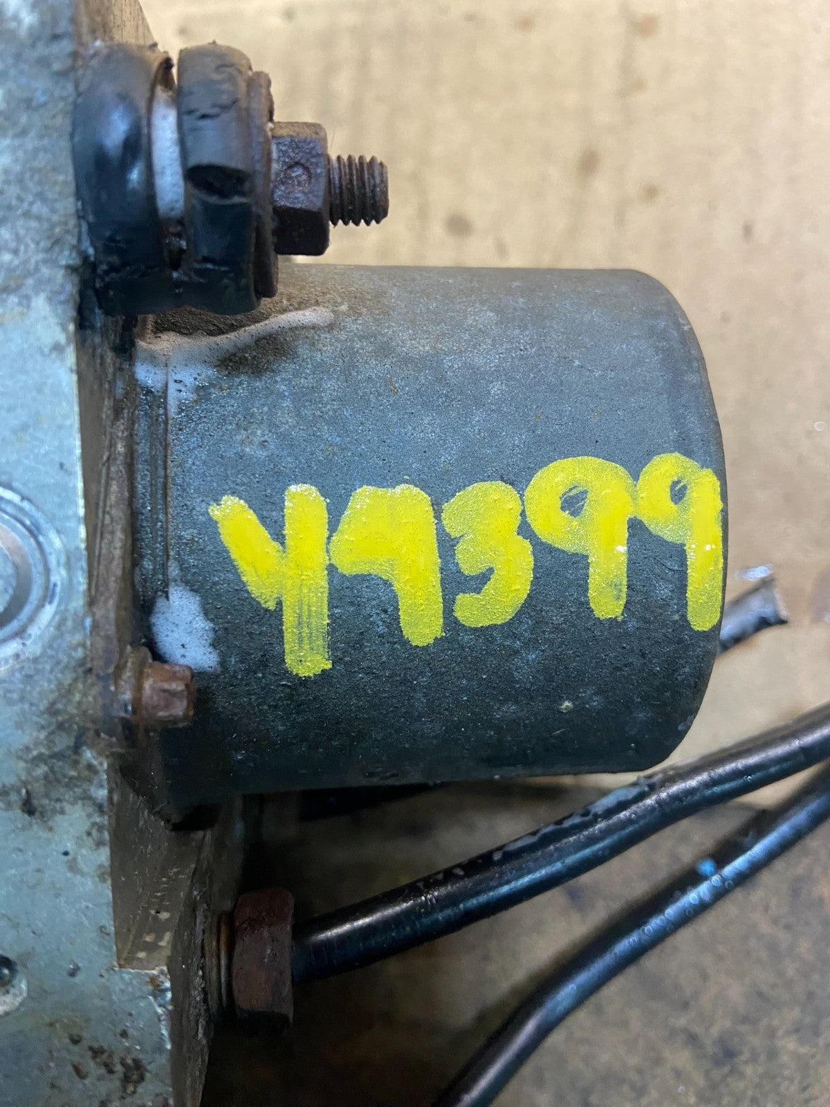 2008 GMC Yukon Chevrolet Tahoe ABS Anti Lock Brake Pump OEM Y4399 DG7