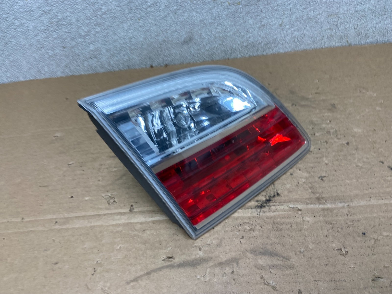 2010 2011 2012 Mazda CX-9 Tail Light Inner Left Driver LH Side OEM AB4747 LK2