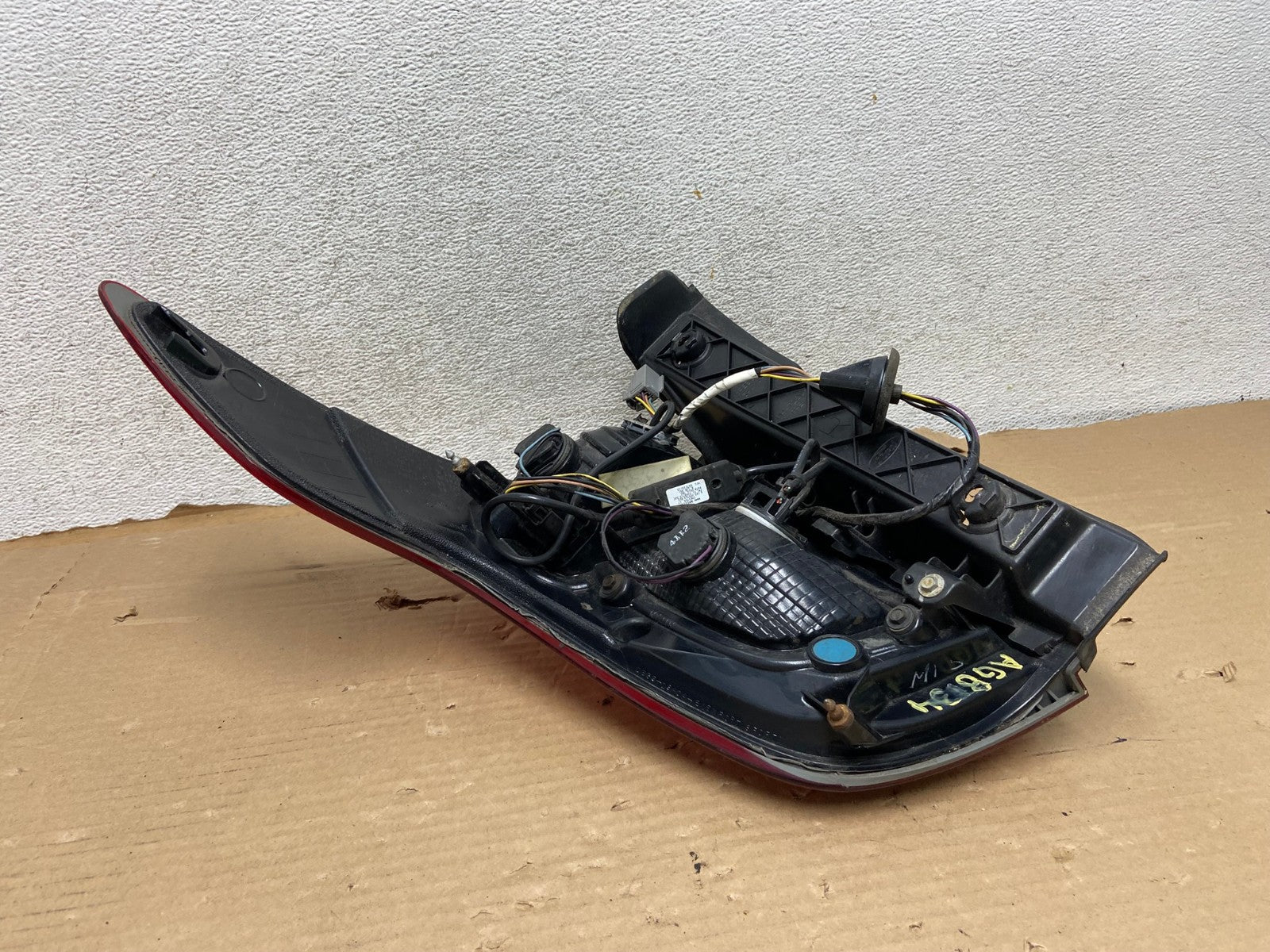 2011 2012 2013 2014 2015 Ford Explorer Right Passenger RH Tail light AG8134 LK4