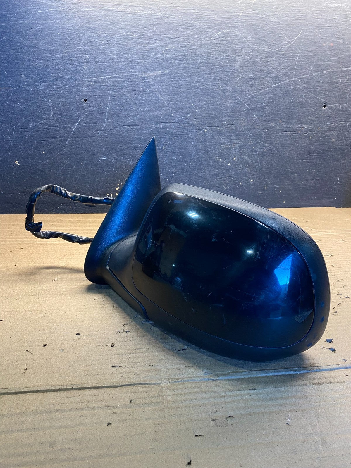 2007-2013 Chevrolet Tahoe Silverado Suburban Left Turn Signal Mirror AA3373 DG2