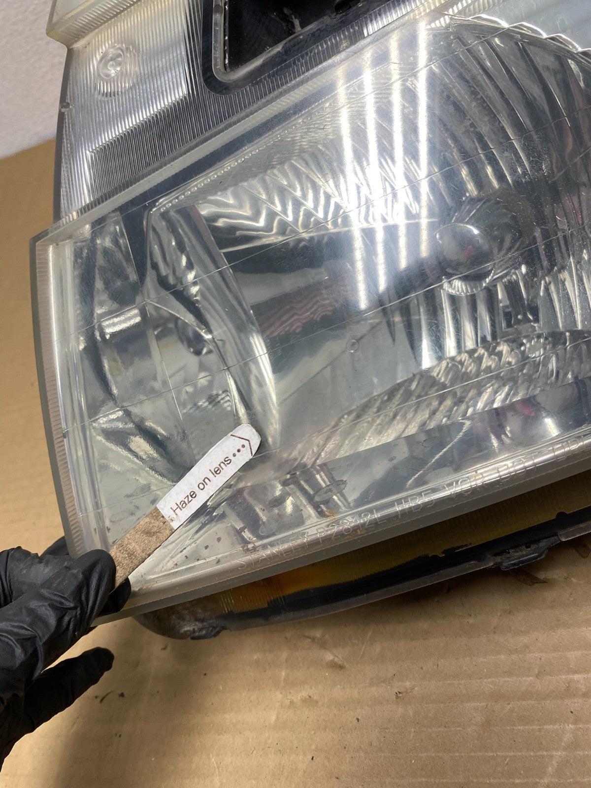 2005 to 2009 Chevrolet Equinox Left Driver LH Halogen Headlight AG8924 DW4