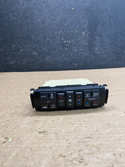 2009 to 2011 Honda Pilot AC Heater Climate Control Panel AG6436 DG0