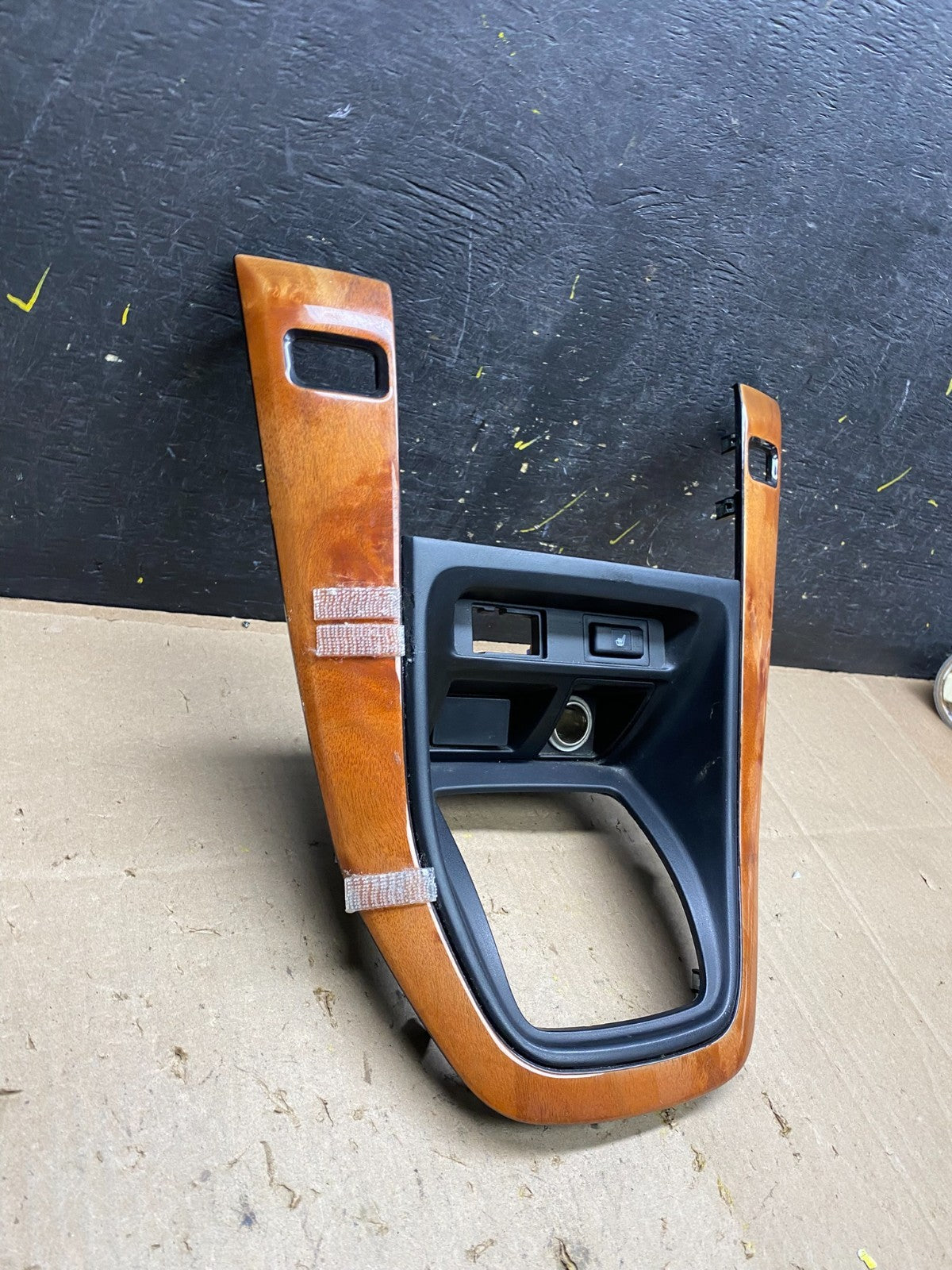 1999 to 2003 Lexus RX300 dash Console Center Shifter Floor Bezel U4909 DG1