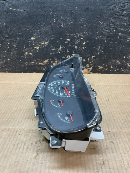 2001-2002 Ford Econoline E250 E350 Van Speedometer Instrument Cluster aa9271 DG3