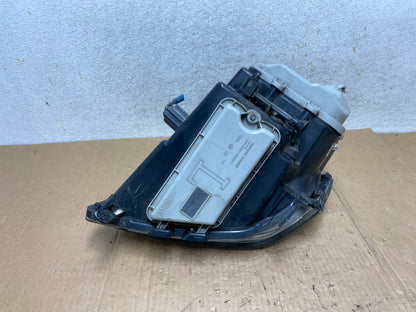 2005 to 2011 Cadillac STS Left Driver LH Side Xenon Headlight AI5613 DW9