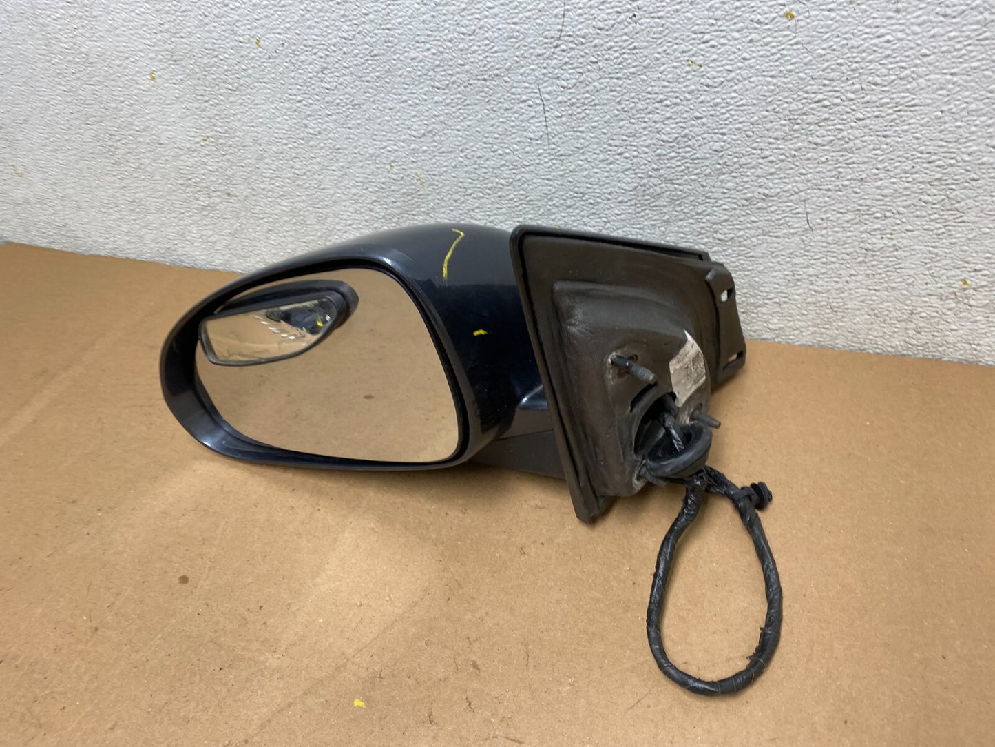 2008-2012 Buick Enclave Left Driver Heat Door Turn Sg Mirror H1194 TWO PLUGS7