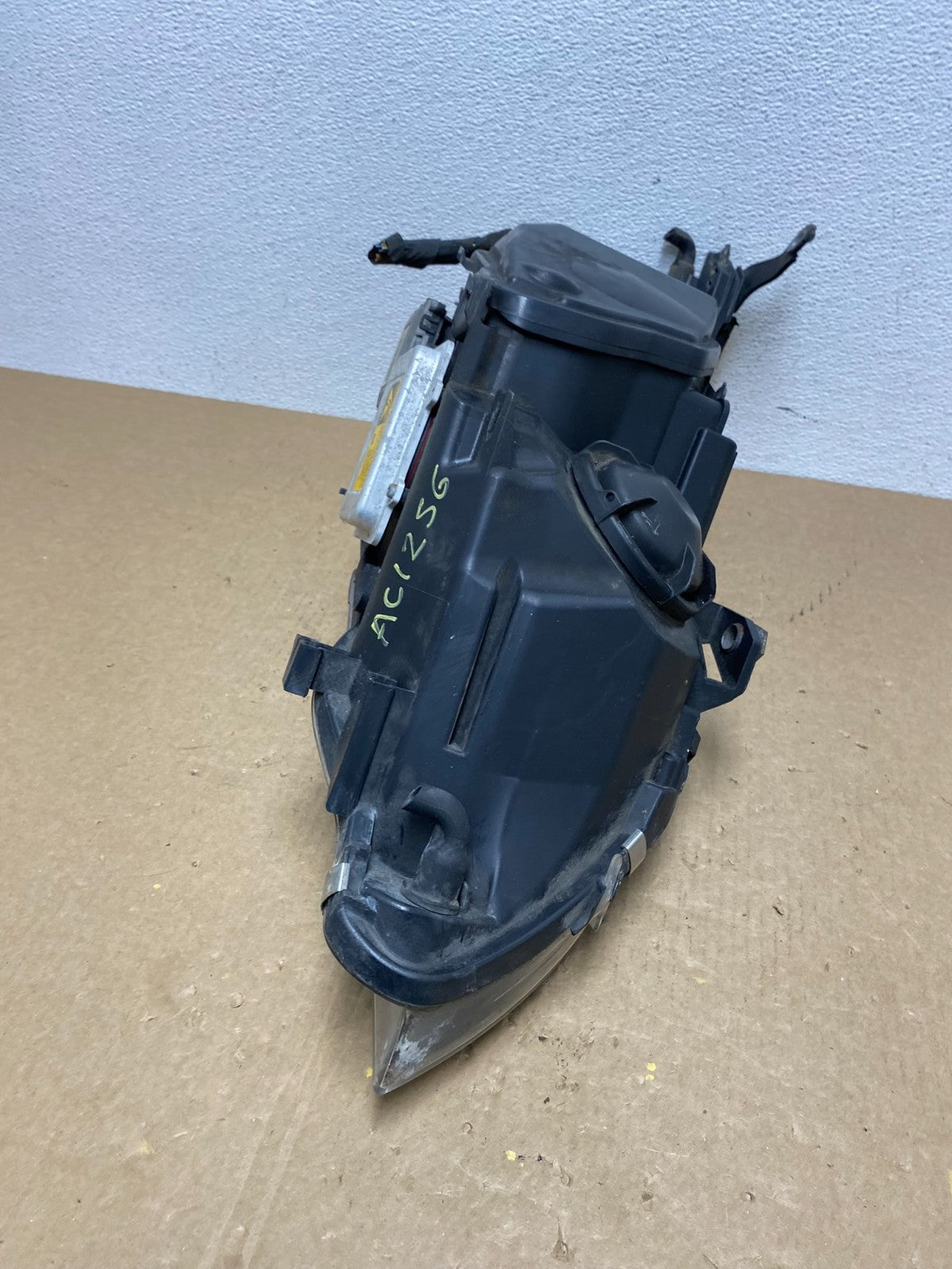 2008 to 2010 Bmw 5 Series 535I 550 Xenon Left Driver LH Headlight Oem AC1256 DW6