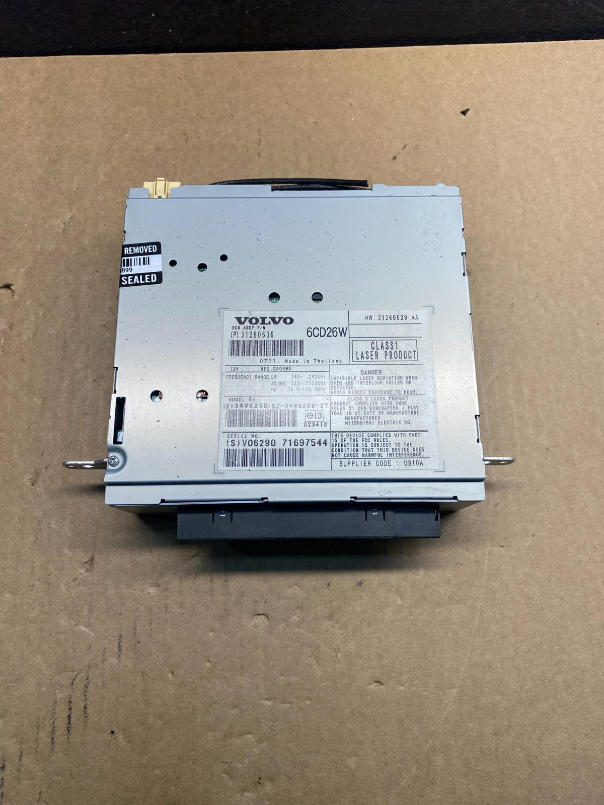 2007 to 2013 Volvo XC90 Radio AM FM Receiver MP3 CD Player ag6051 DG3