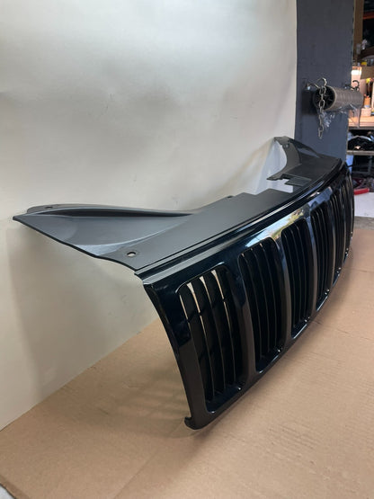 2005 2006 2007 Jeep Grand Cherokee Front Upper Grill Grille AI0615 DG2