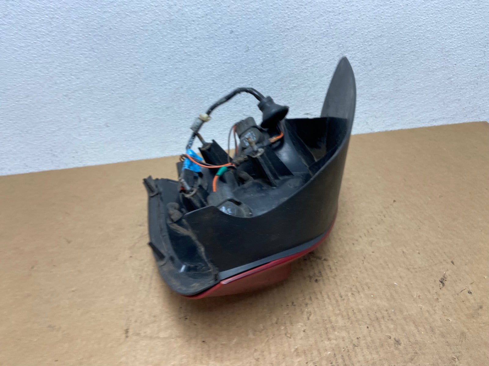 1998 to 2002 Lincoln Town Car Left Driver Lh Tail Light Oem AC2941 LK7