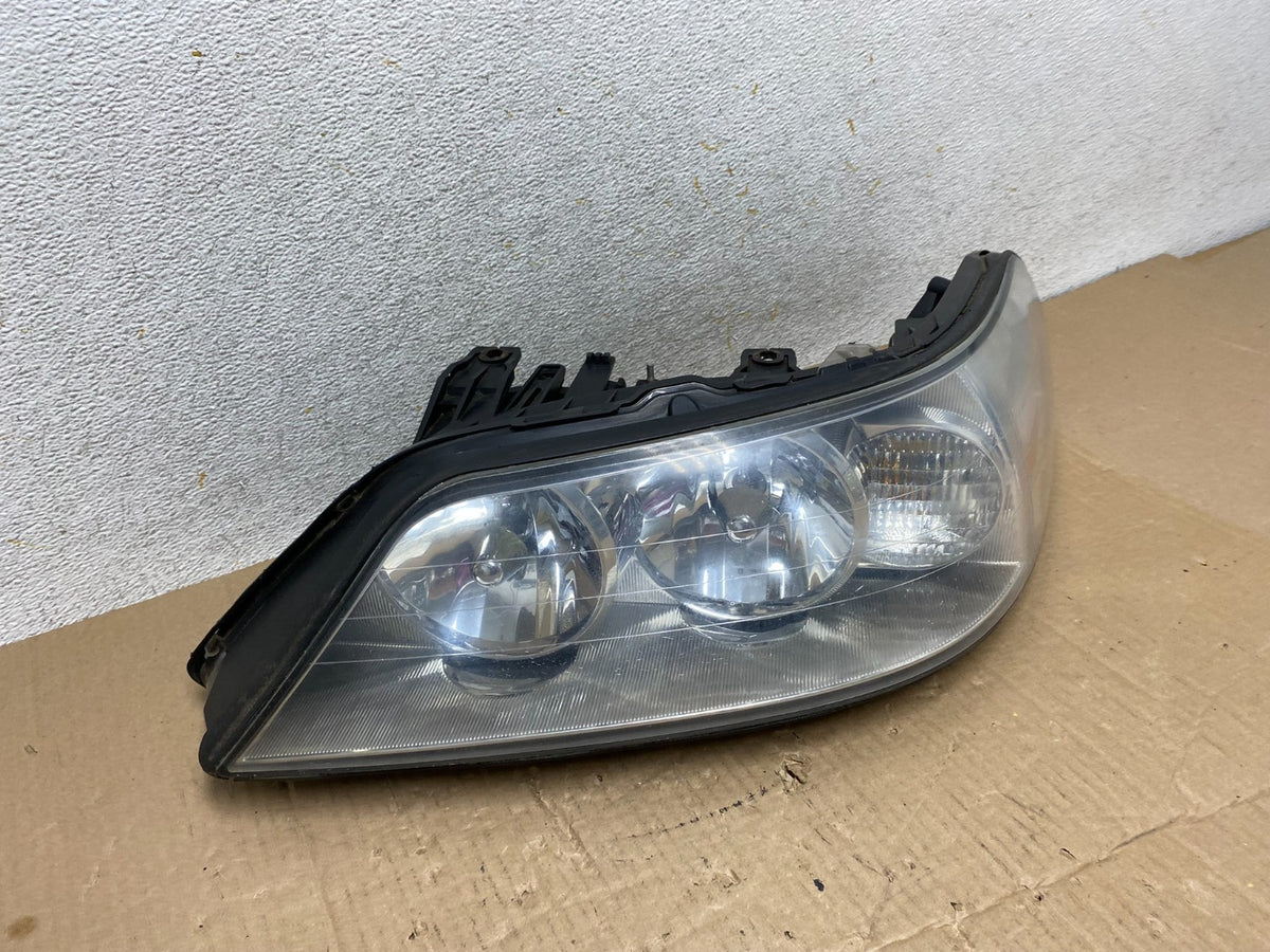 2005 to 2011 Lincoln Town Car Left Driver LH Side Headlight AI1236 DW2