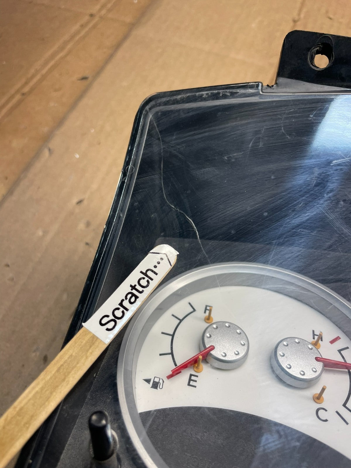2005 Dodge Durango Speedometer Instrument Cluster Gauge OEM S2368 DG6