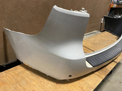 2015 to 2018 Kia Sedona 86611A9000 Rear Upper Bumper Cover X7598 PS1