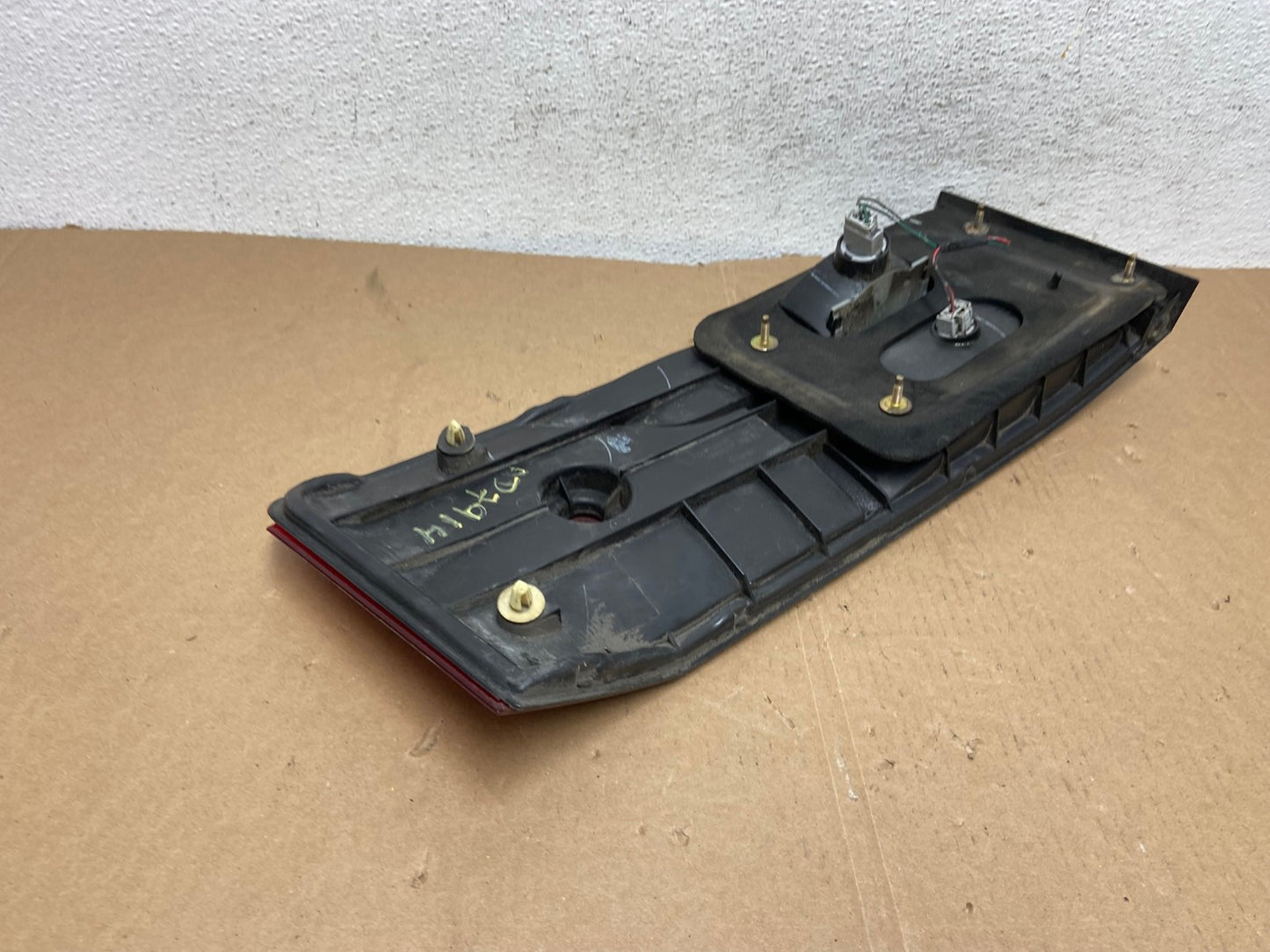 2002-2004 Honda Odyssey Right Passenger RH Side Tail Light Inner AD7914 LK5