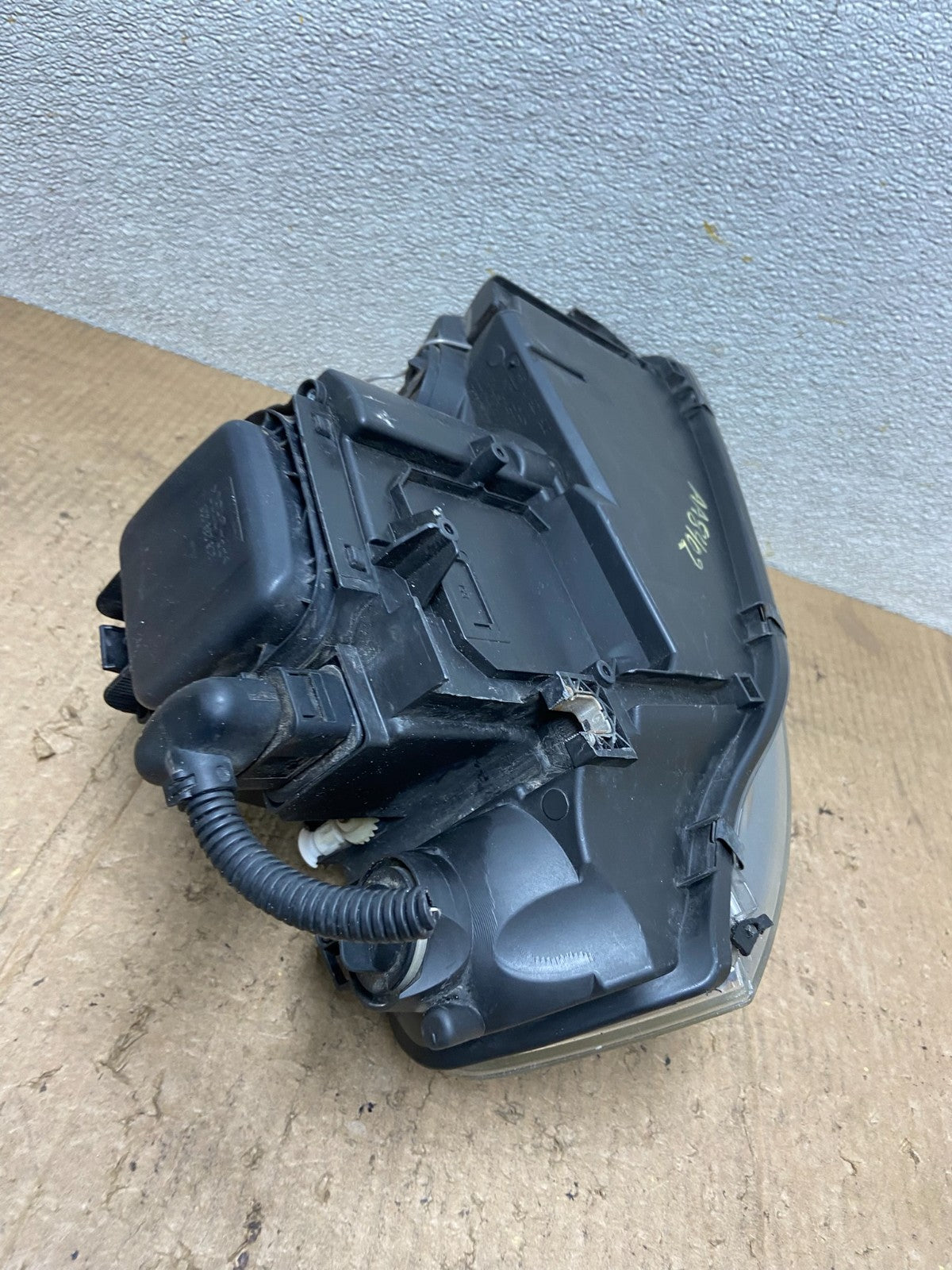 2005 to 2008 Audi A3 Left Driver LH Side Halogen Headlight OEM AA8402 DW8