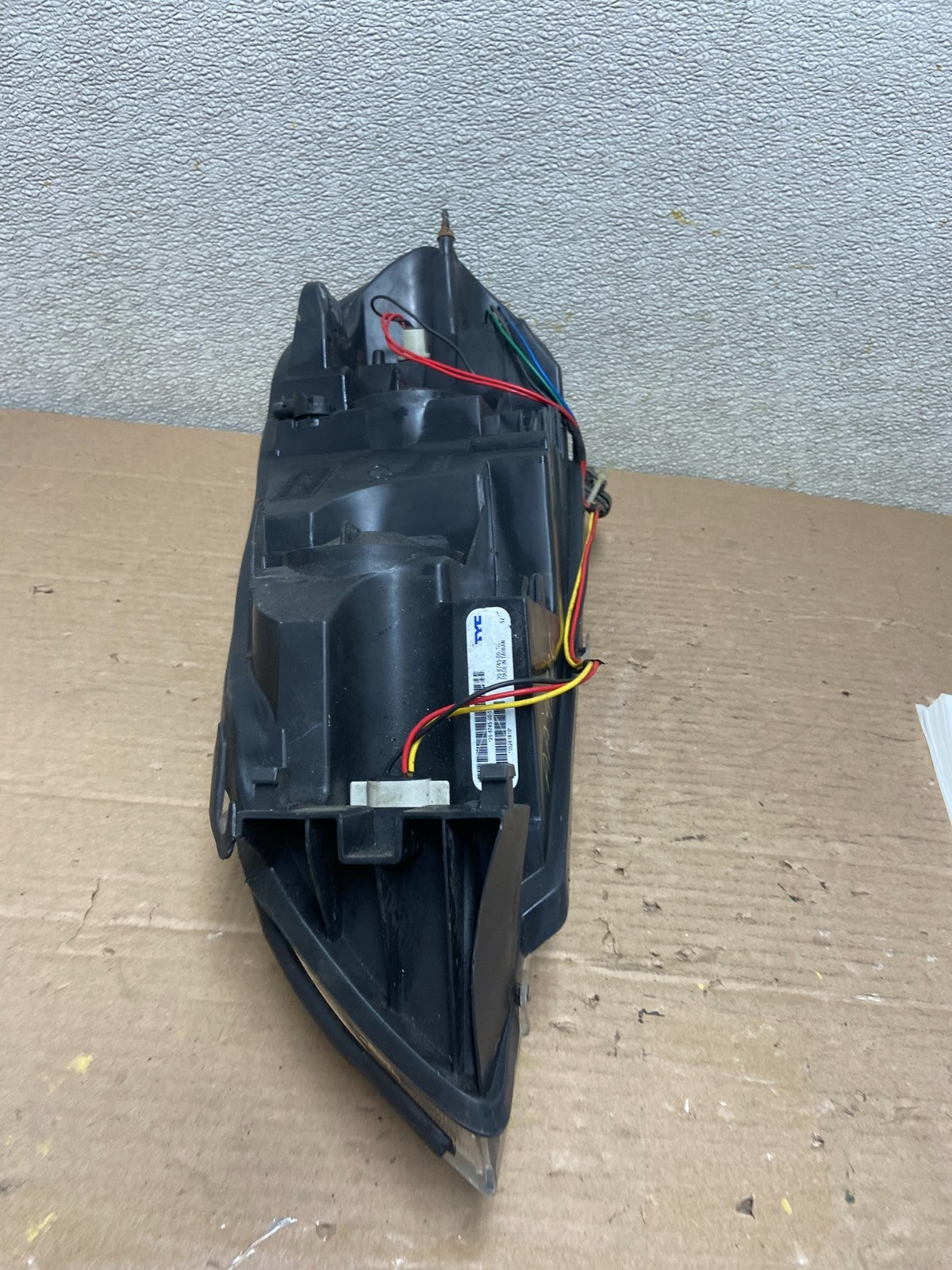 2006 to 2013 Chevrolet Impala Right Passenger RH Headlight Halogen AA9326 DW7