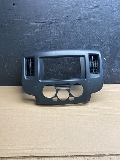 2013-2021 Nissan NV200 Center Console Radio Climate Control Air Vent AF6542 DG0