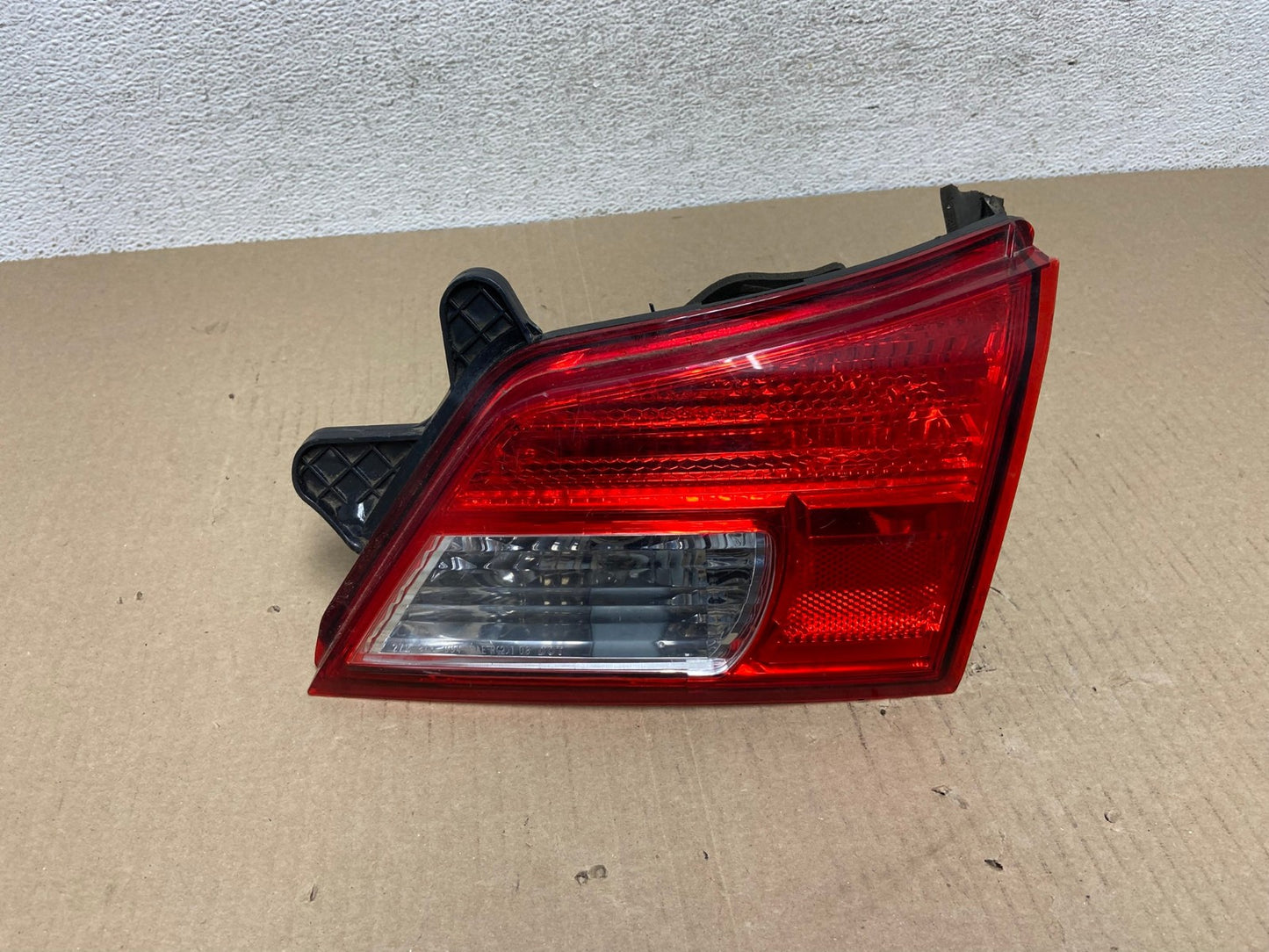 2010 - 2014 Subaru Outback Right Passenger RH Inner Tail Light AF5810 LK0