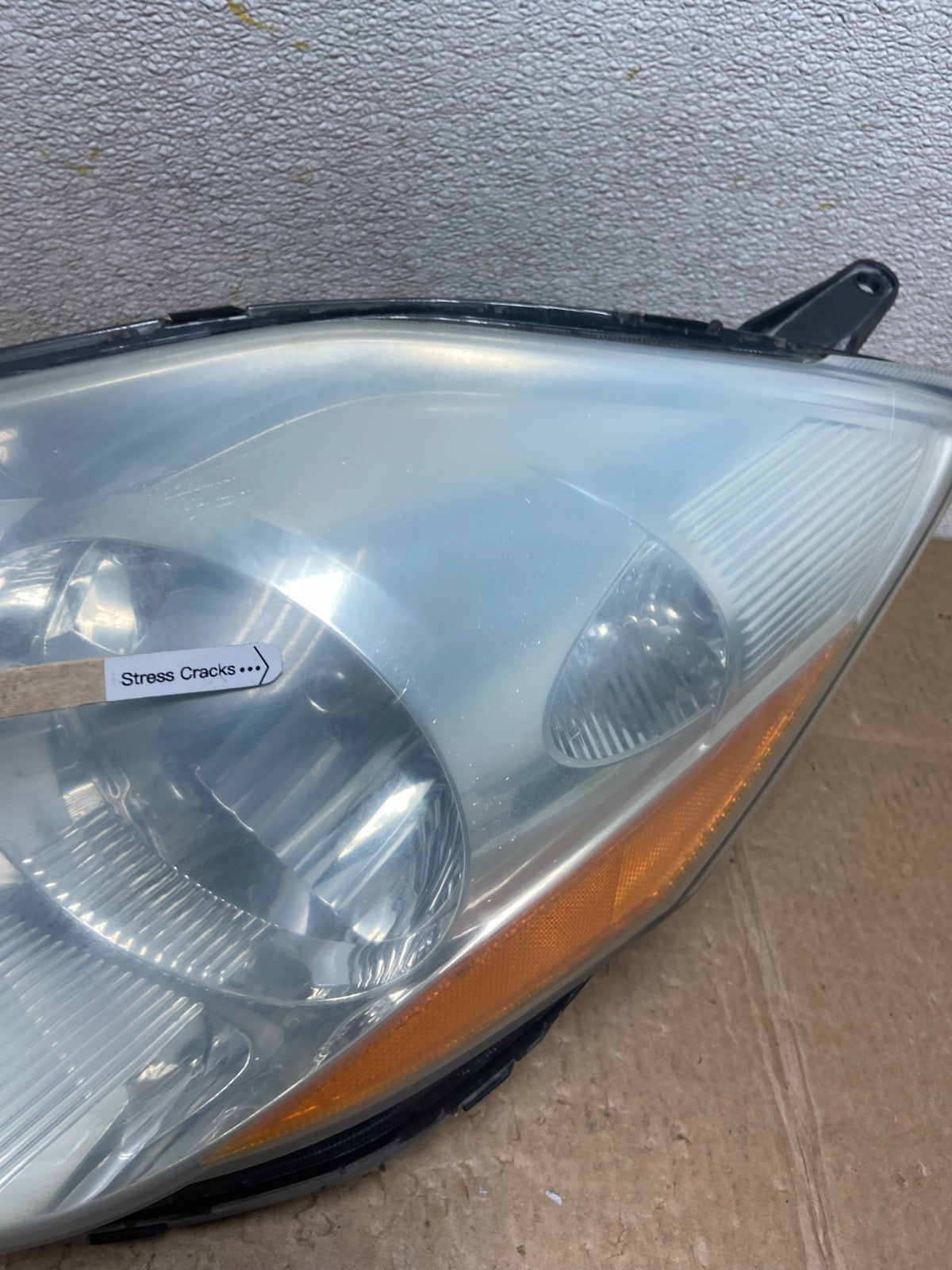 2006 to 2010 Toyota Sienna Left Driver Lh Side Headlight Halogen Z0976 DW3