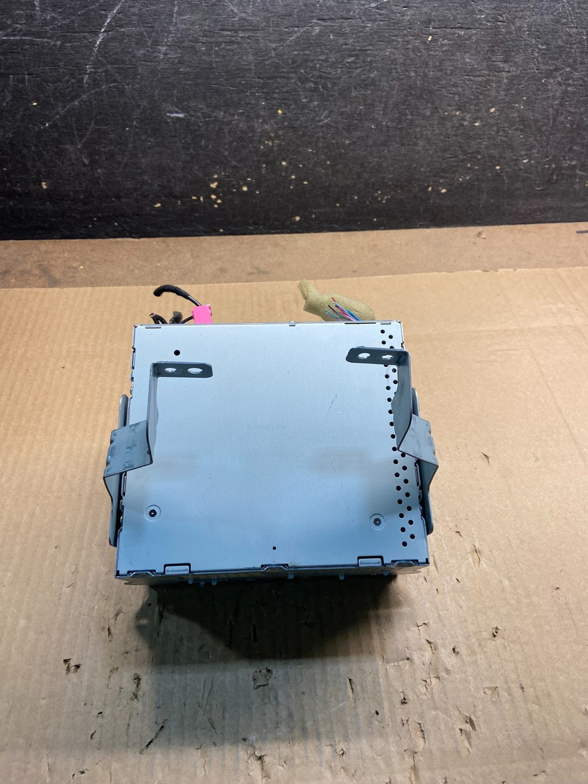 2010- 2011 Infiniti G37 M37 Radio CD Player Receiver AM Climate Module y3676 DG0