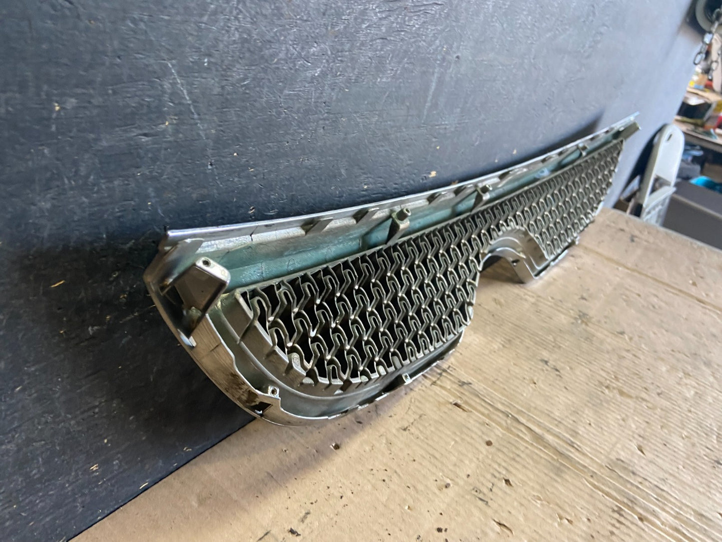2007 to 2011 Hyundai Veracruz Chrome Grille Grill Aftermarket P8639 DG10