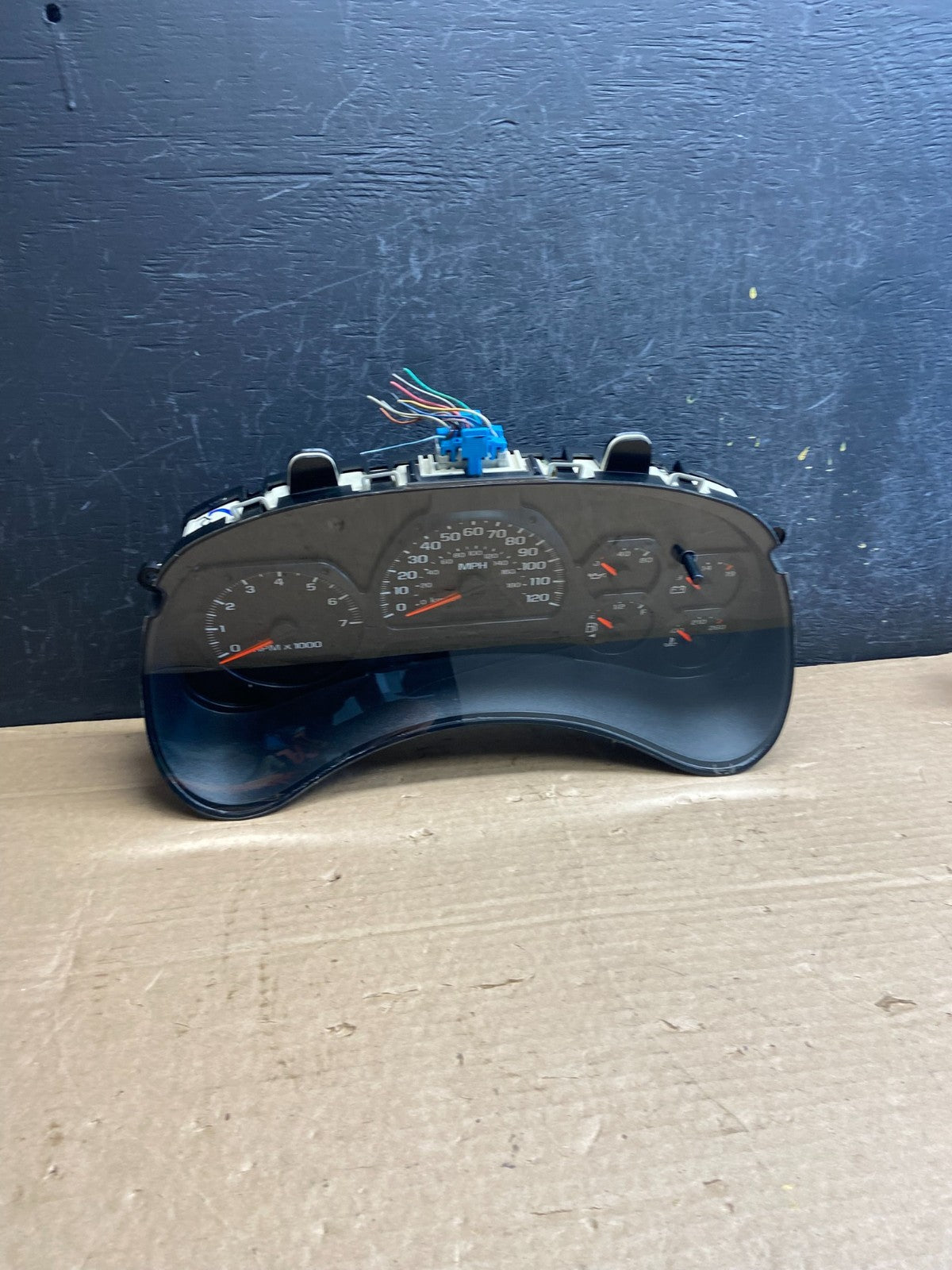 2002 to 2005 Chevrolet Trailblazer Speedometer Cluster Gauge af2554 DG0