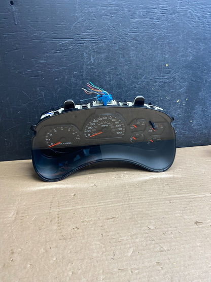 2002 to 2005 Chevrolet Trailblazer Speedometer Cluster Gauge af2554 DG0