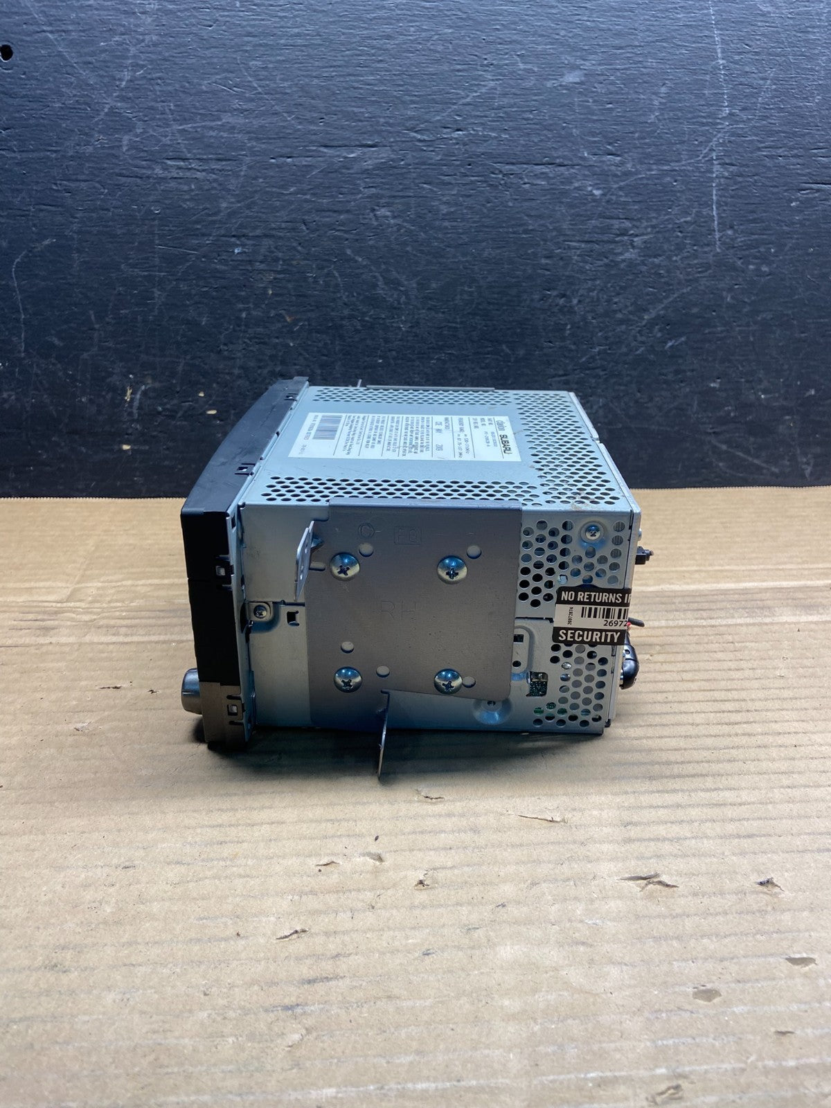 2009 to 2013 Subaru Forester Radio CD Player AUX AM/FM AE2540 DG1