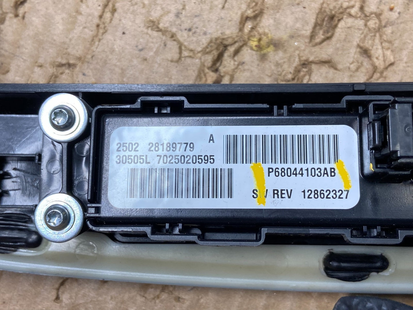 2011-2014 Chrysler 200 Dash Radio Bezel Trim Clock Hazard Bezel W6406 DG6