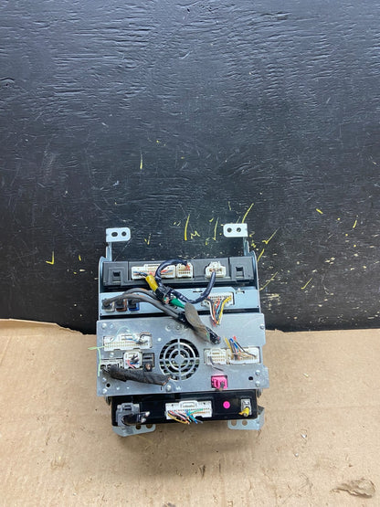 2014 - 2018 Infiniti Q50 Am Fm Cd Player Radio Receiver Climate Control Z2001 DG3