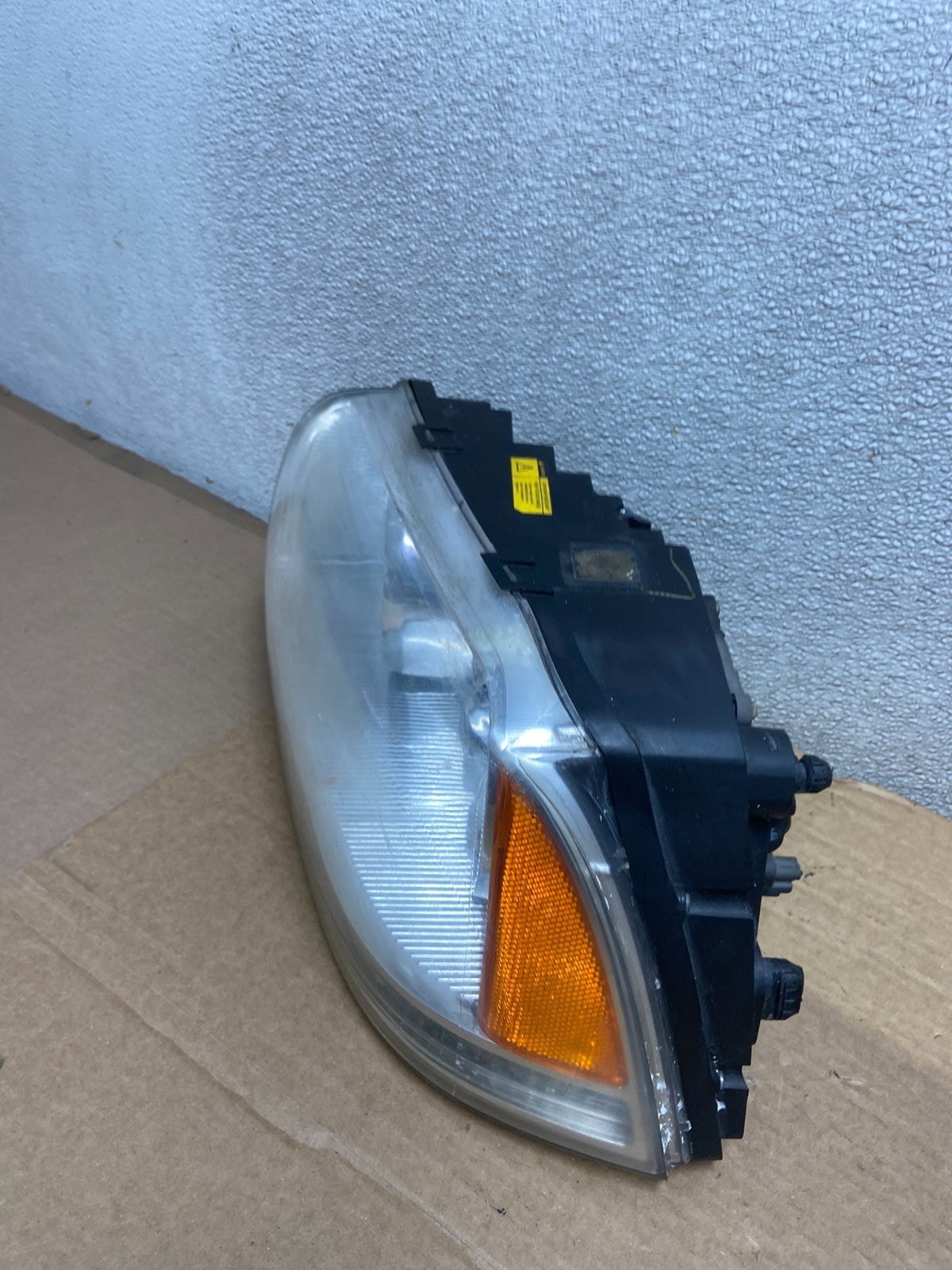 2003 2004 2005 Lincoln Aviator Left Driver LH Halogen Headlight AB5120 DW1