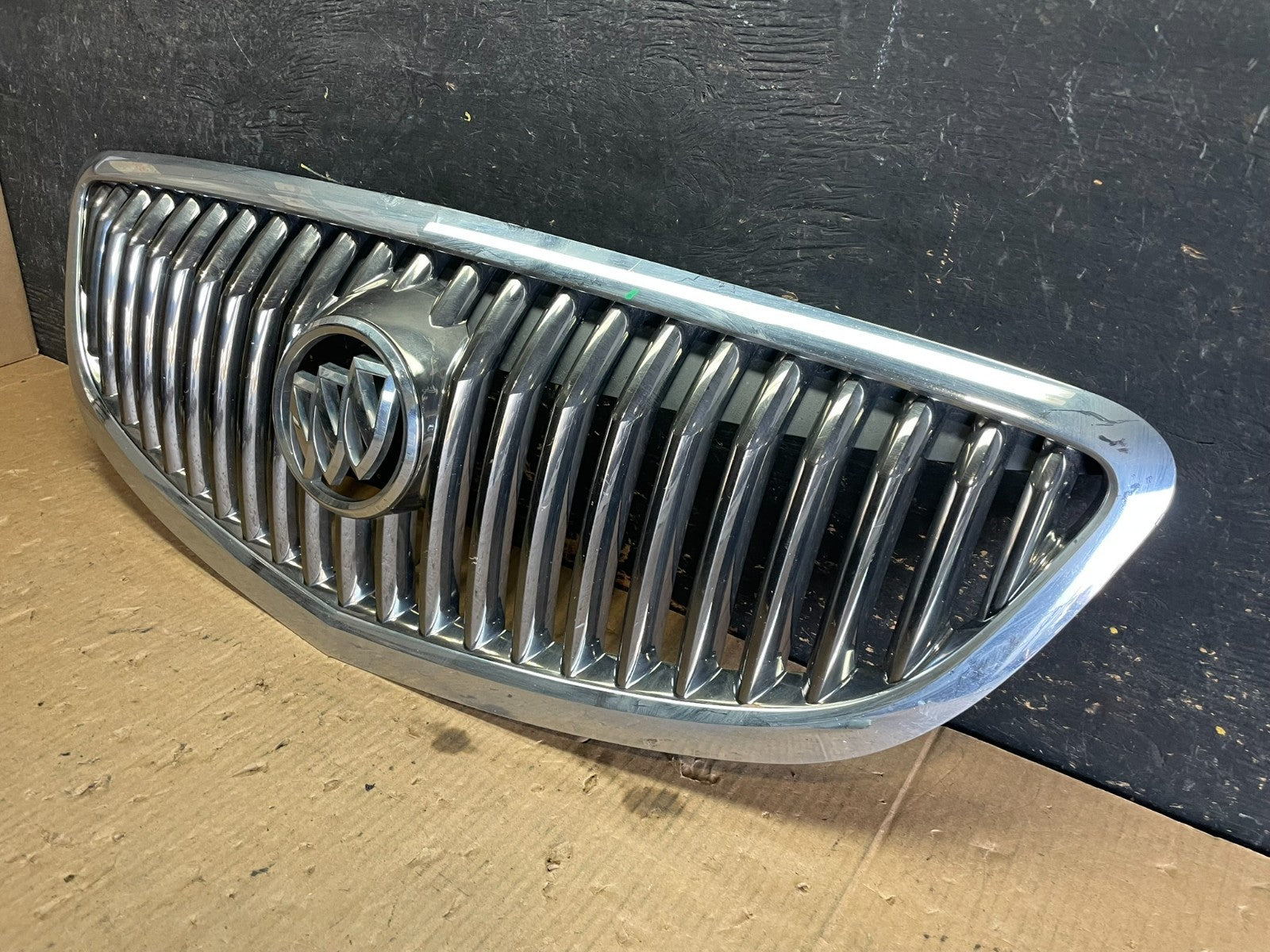2008 to 2012 Buick Enclave Front Upper Grill Grille Oem y9797 DG2