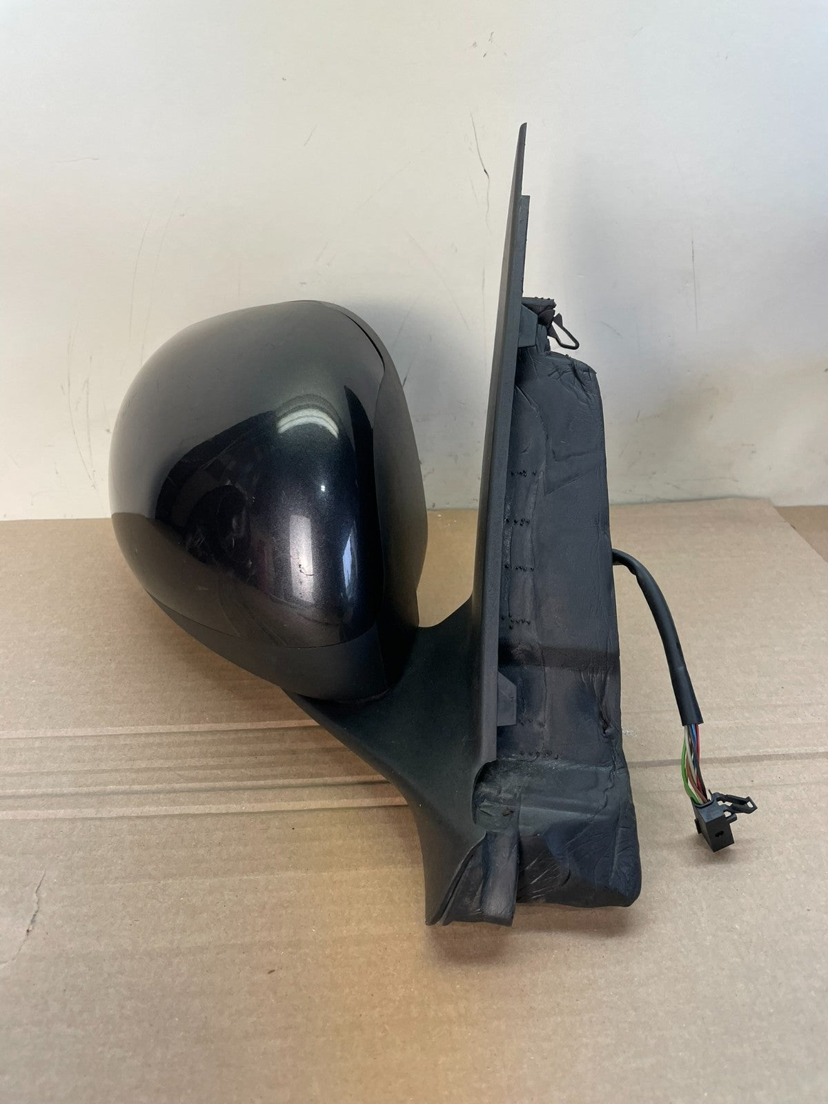2014 - 2017 Fiat 500L Right Passenger RH Side View Door Mirror AG9902 DW1