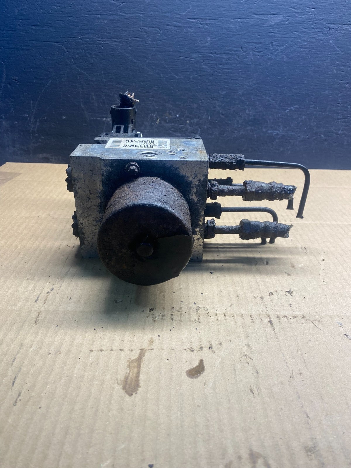 2011-2014 Ford E-150 E150 E250 E350 ABS Anti-Lock Brake Pump Module AD0466 DW5