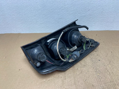 2006 to 2010 Jeep Commander Right Passenger Side Tail Light OEM AB8516 DW5